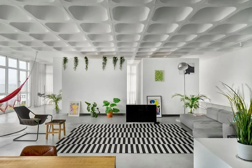 Loft Espacoso Com Vista Deslumbrante Para O Tejo Lissabon 0*,