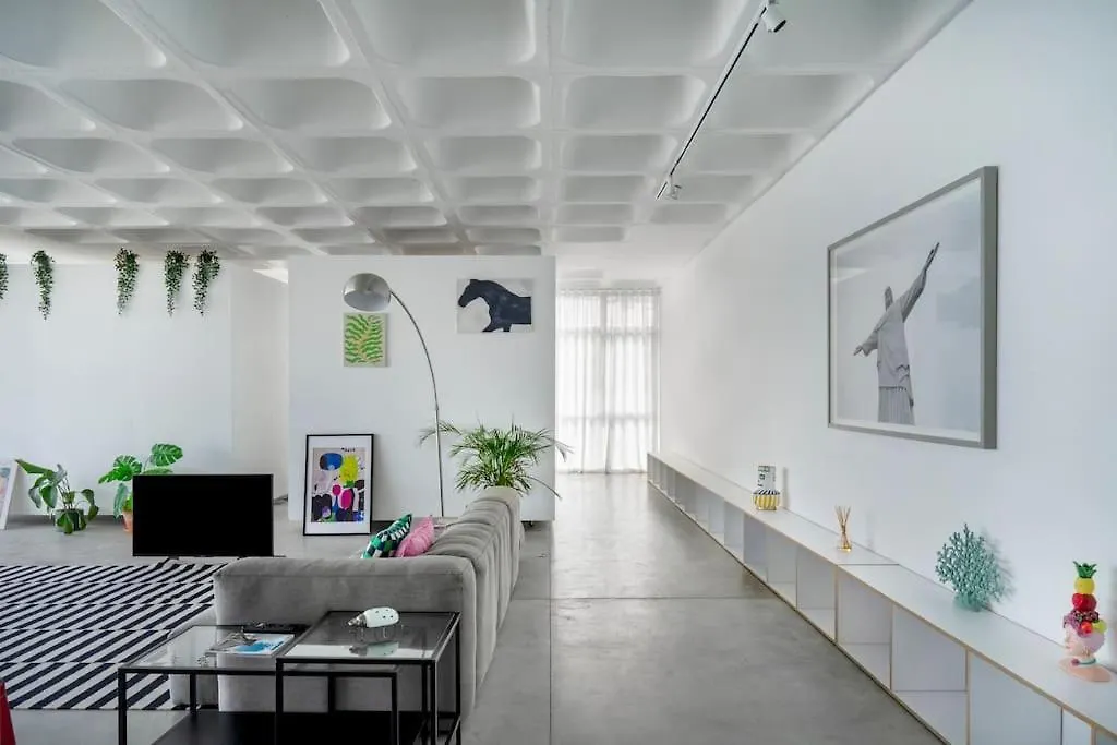 Loft Espacoso Com Vista Deslumbrante Para O Tejo Lissabon Appartement