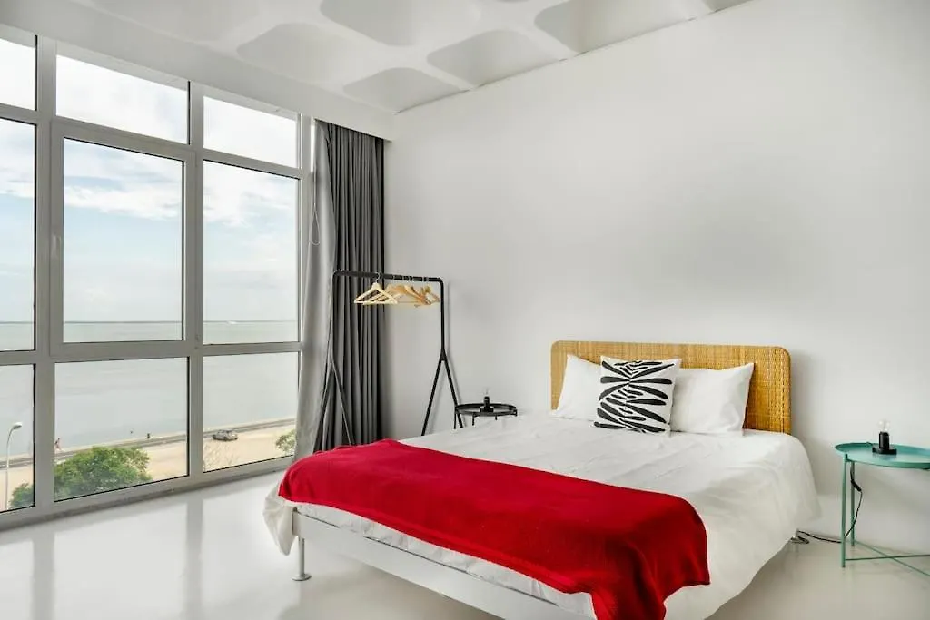 Loft Espacoso Com Vista Deslumbrante Para O Tejo Lissabon