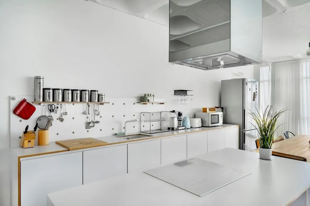 Loft Espacoso Com Vista Deslumbrante Para O Tejo Lissabon 0*,