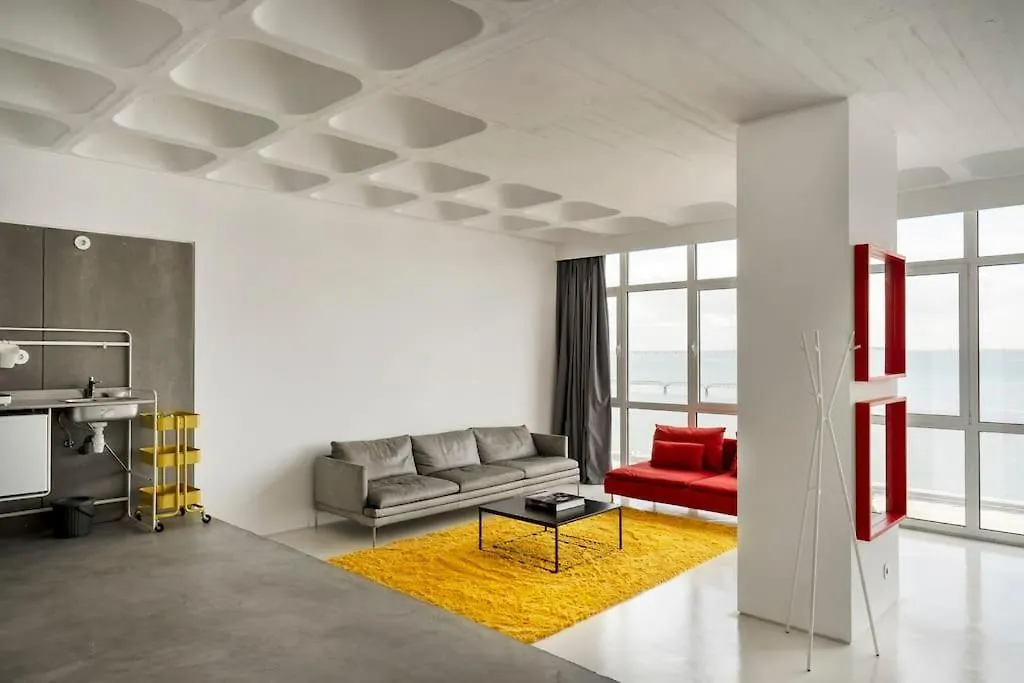 Appartement Loft Espacoso Com Vista Deslumbrante Para O Tejo Lissabon